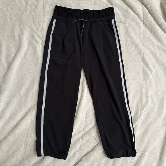 Ivivva Other - Iviva Pants Cropped, Girls 12